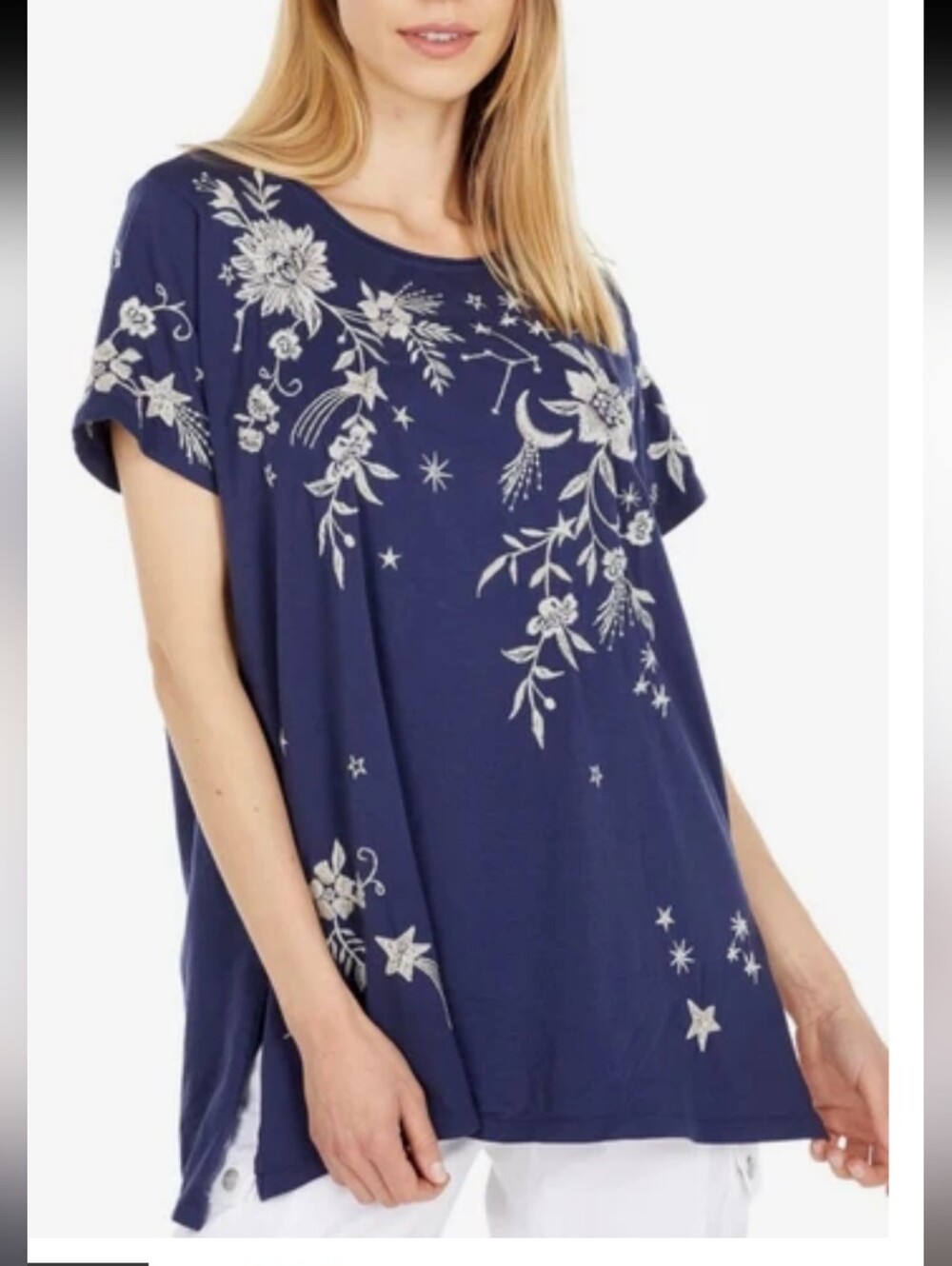 Johnny Was Navy Short-Sleeve Tee with Celestial Floral Embroidery Size Small EUC